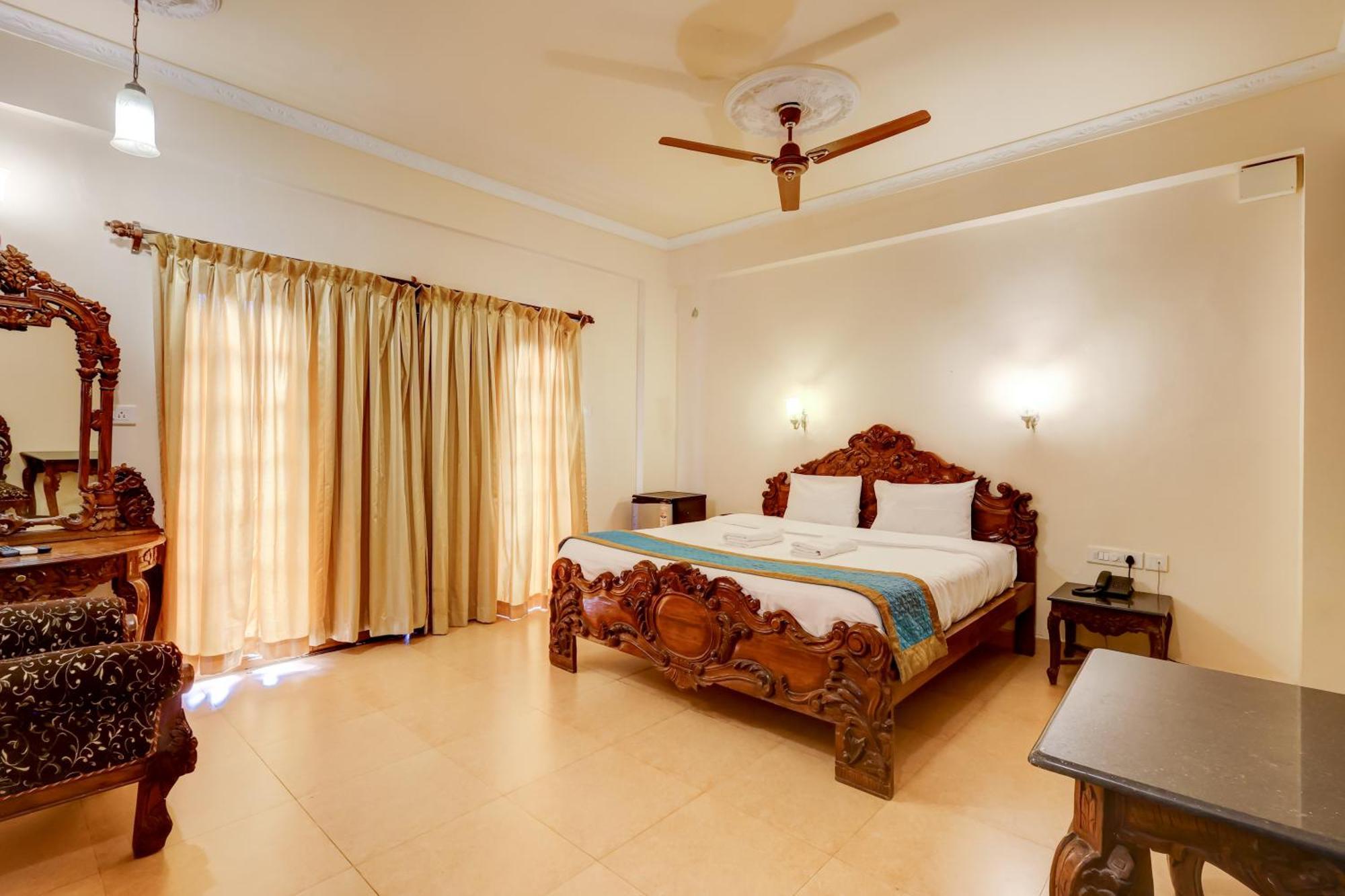Mayflower Beach Resort By Casa Eternal Baga Dış mekan fotoğraf